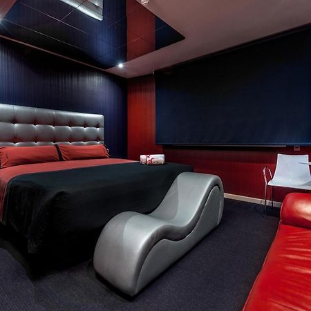 Motel Venus La Coruna Гуисамо Экстерьер фото